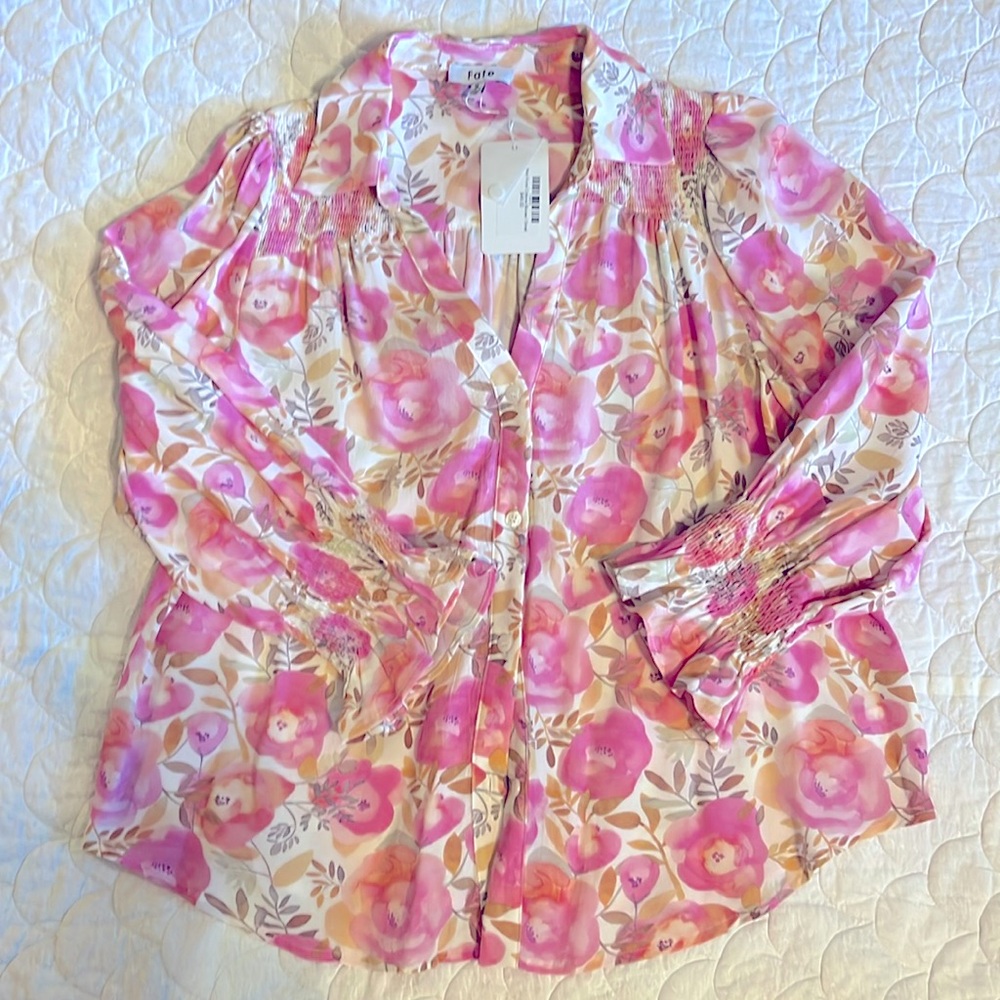 Pink floral collared blouse NWT